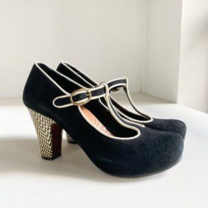 Chie Mihara Black Suede White Trim Check Print Heel T Strap Heels 36.5